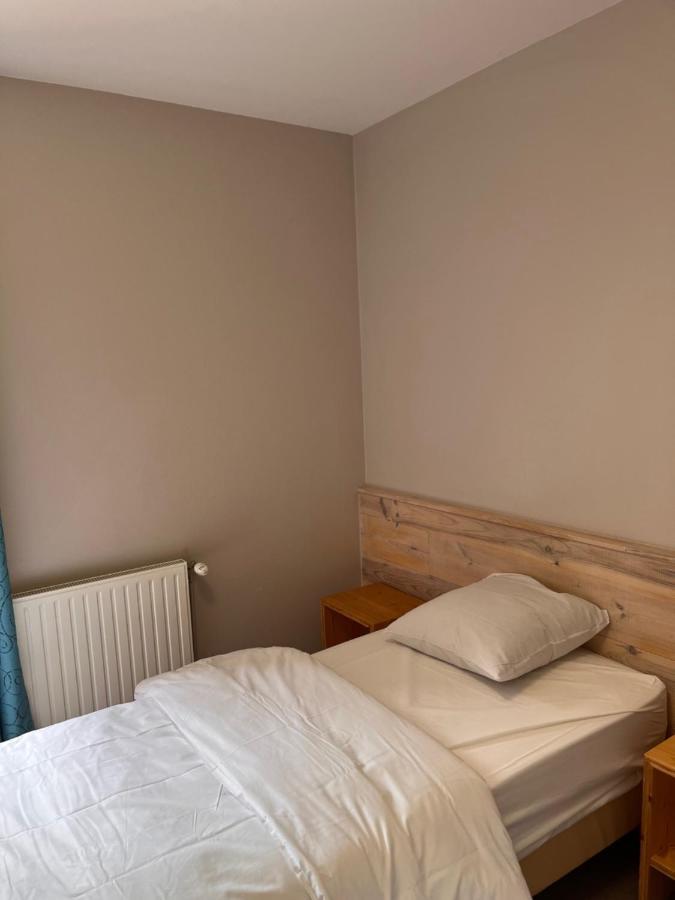 Auberge Du Montcalm Hotell Auzat Exteriör bild